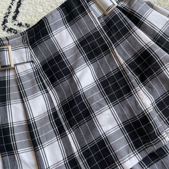 Justice Oufit Size 10 - Picture 3 of 5